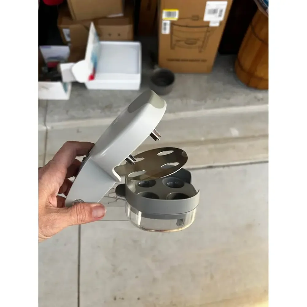 Pampered Chef Cherry olive pitter tool